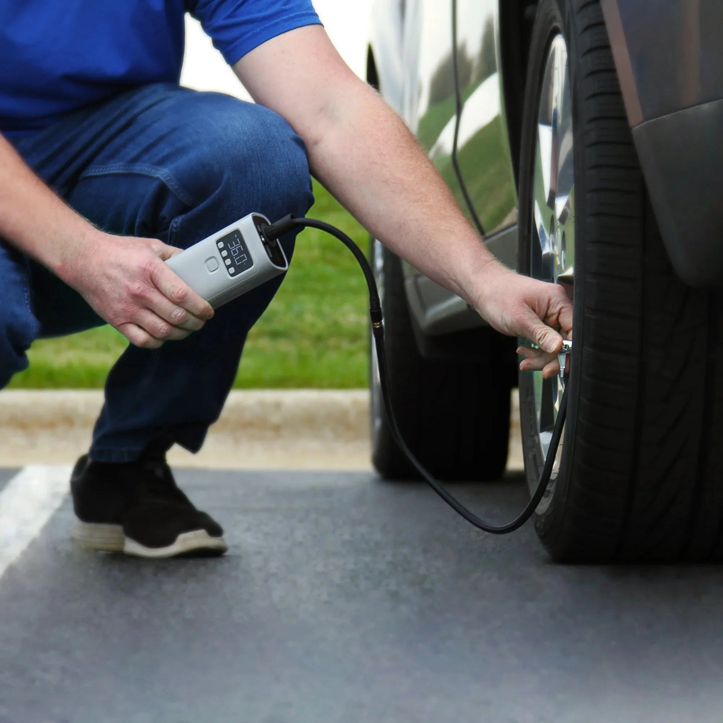 Limitless tyre Inflator, AirPro Portable Air Compressor, Power Bank, and Flashlight Urban Gadgetss